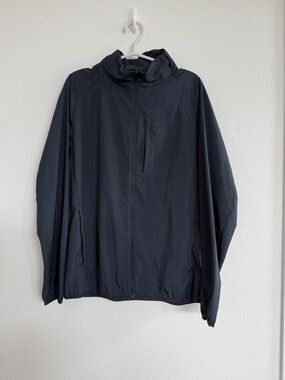 Uniqlo Men's Lightweight Windbreaker Jacket